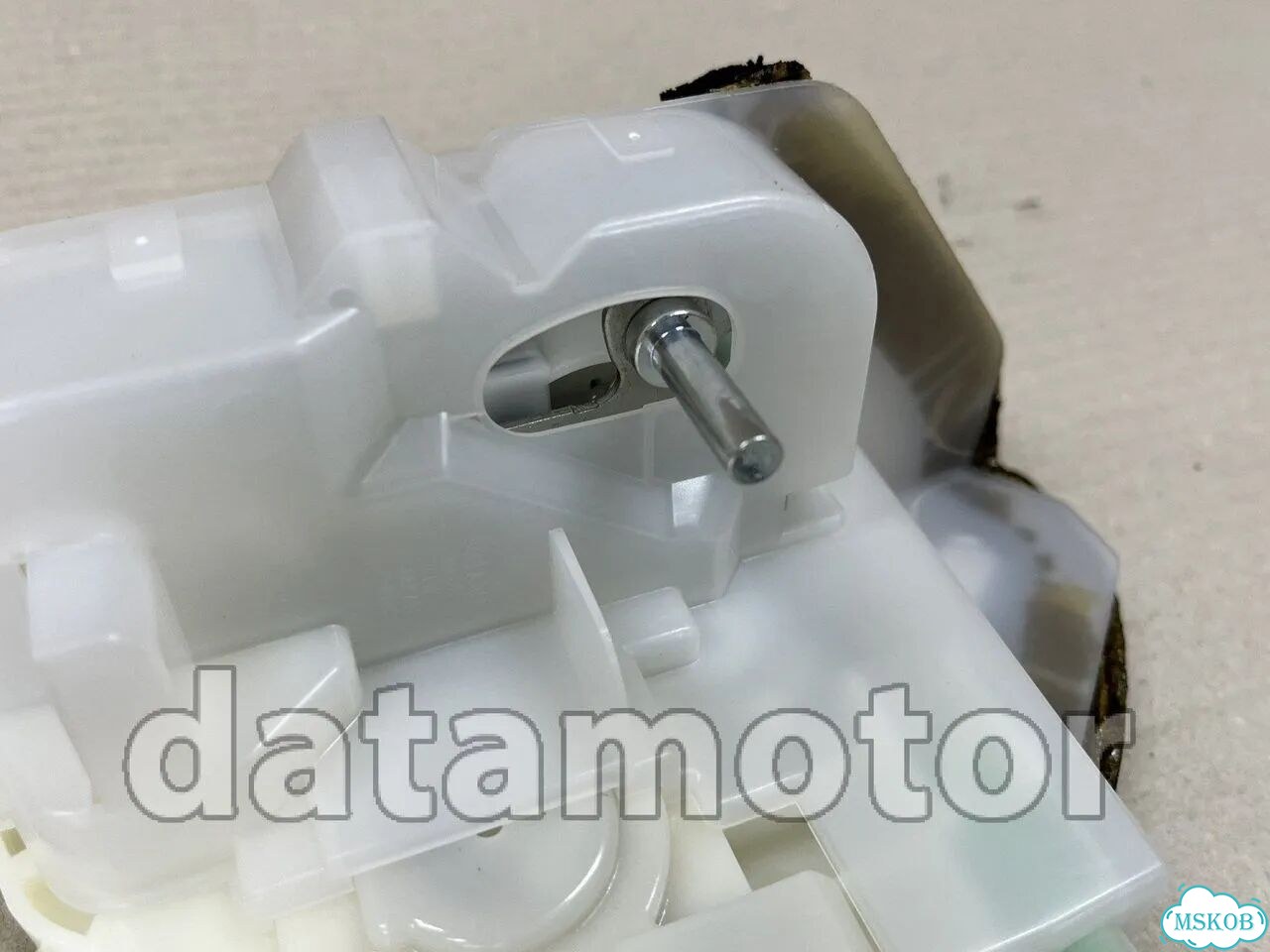 Замок двери Impreza GH (G12) GR (G22) ориг. новый фото 5