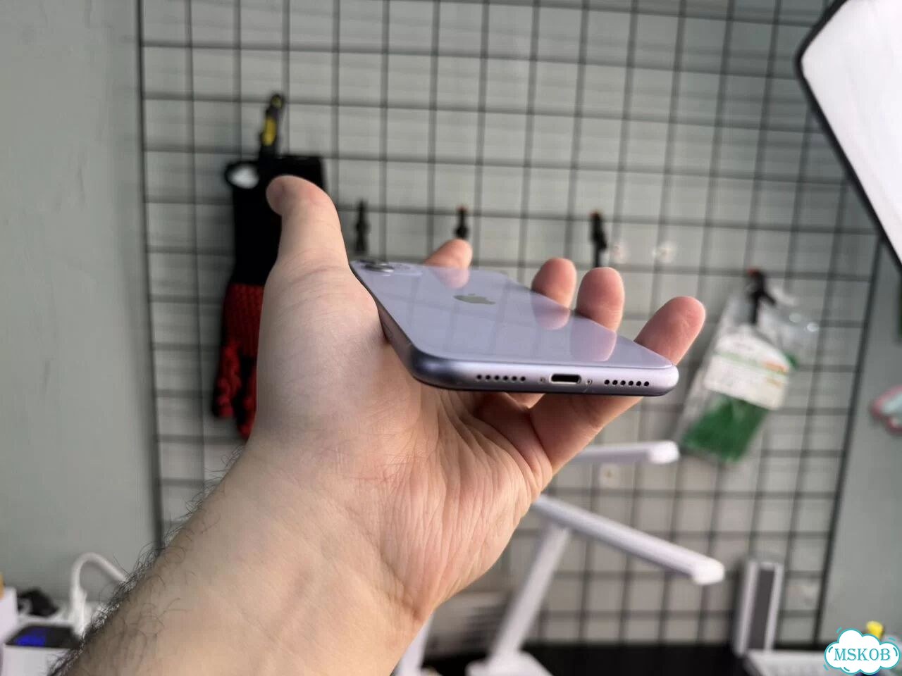 iPhone 11, 64 ГБ, SIM + eSIM фото 4