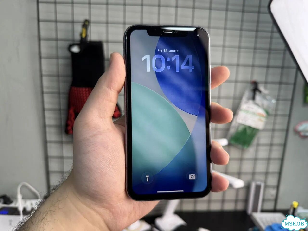 iPhone 11, 64 ГБ, SIM + eSIM фото 5