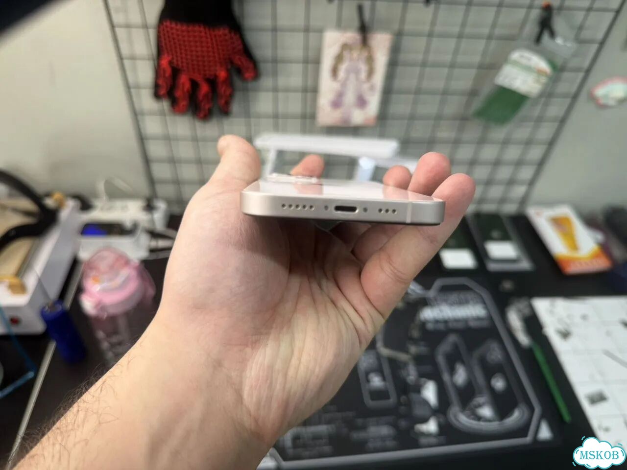 iPhone 13, 128 ГБ, SIM + eSIM фото 4