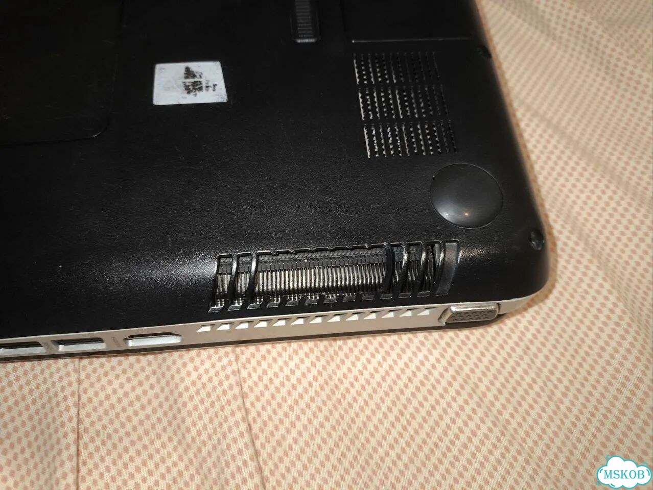 Ноутбук HP Pavilion 15-e058sr фото 4