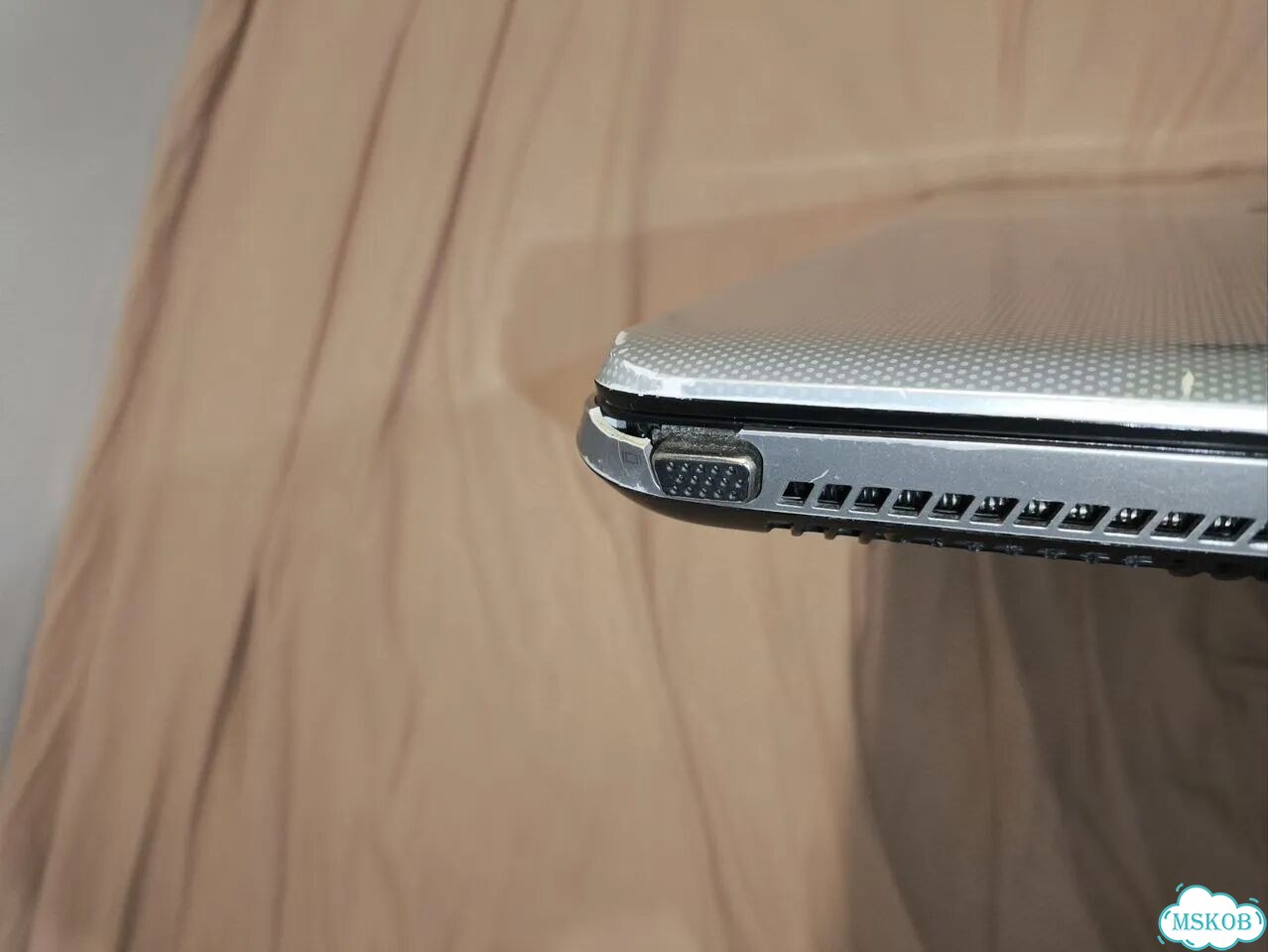 Ноутбук HP Pavilion 15-e058sr фото 5