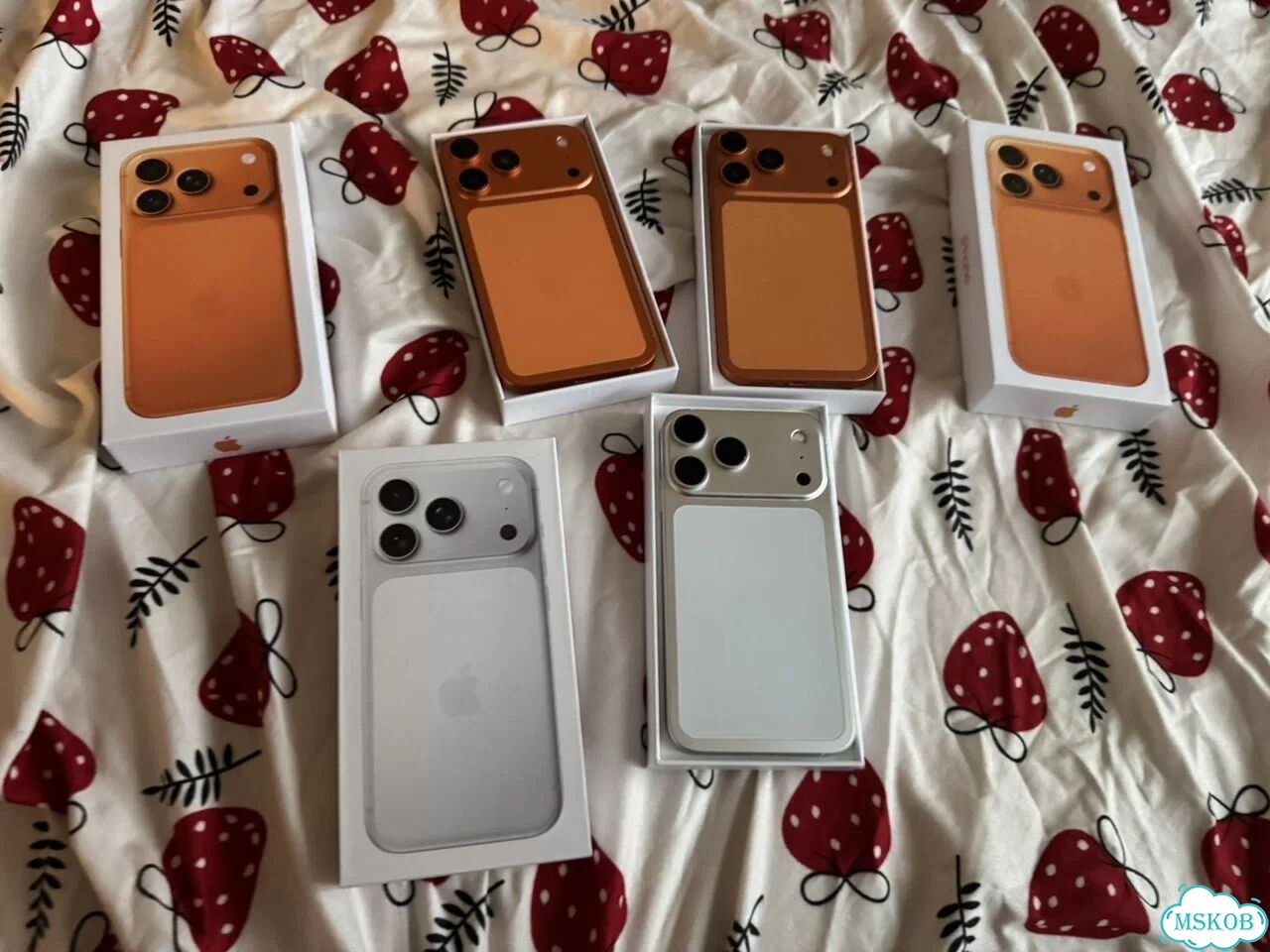 iPhone Xr в корпусе 17 pro фото 8