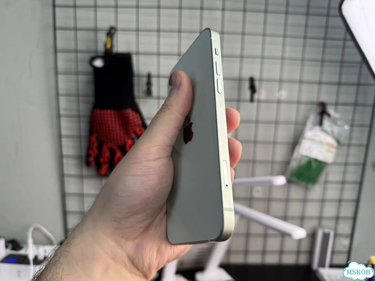iPhone 12, 128 ГБ, SIM + eSIM фото 4