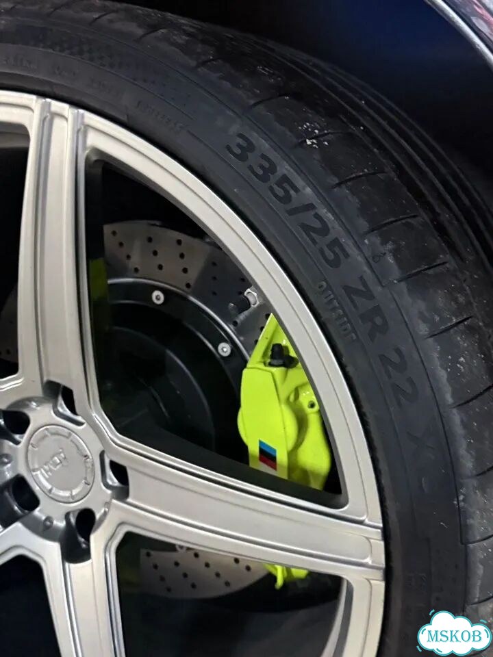 Continental ContiComfortContact CC5 295/30 R22 и 335/25 R22 фото 1
