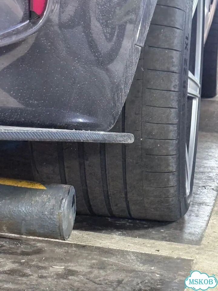Continental ContiComfortContact CC5 295/30 R22 и 335/25 R22 фото 2