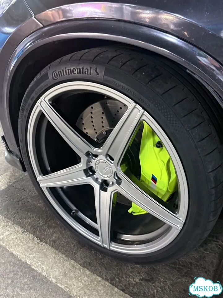 Continental ContiComfortContact CC5 295/30 R22 и 335/25 R22 фото 6
