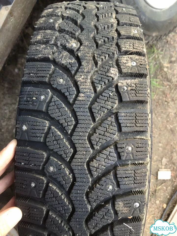 Bridgestone Blizzak Spike-01 175/70 R13 82T фото 6
