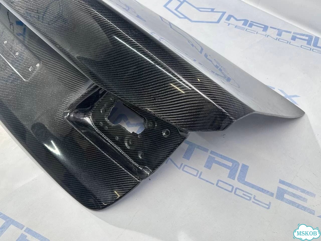 Крышка багажнтка Bmw g30 M5 F90 карбон фото 5