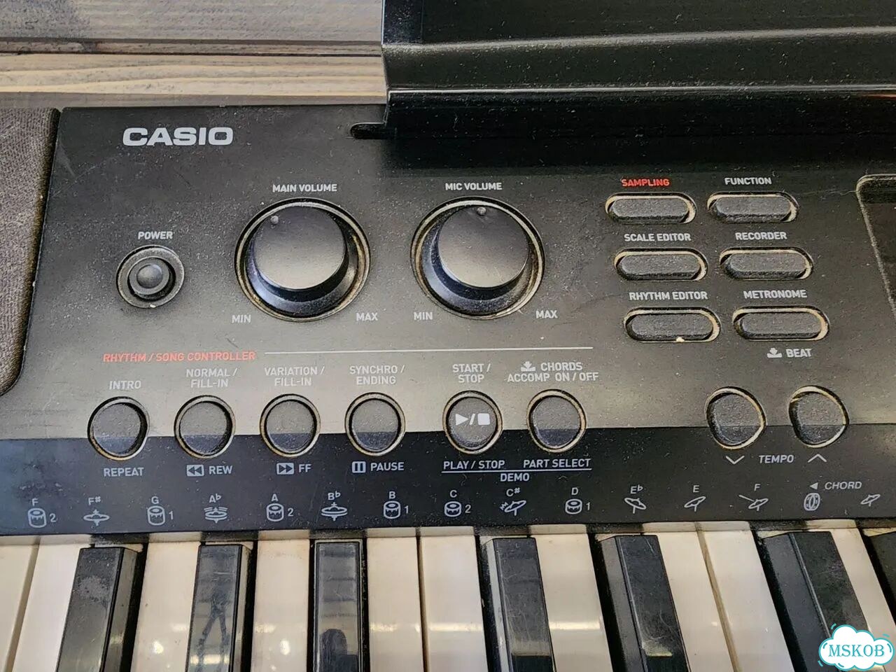 Цифровое пианино Casio CDP-200R фото 4
