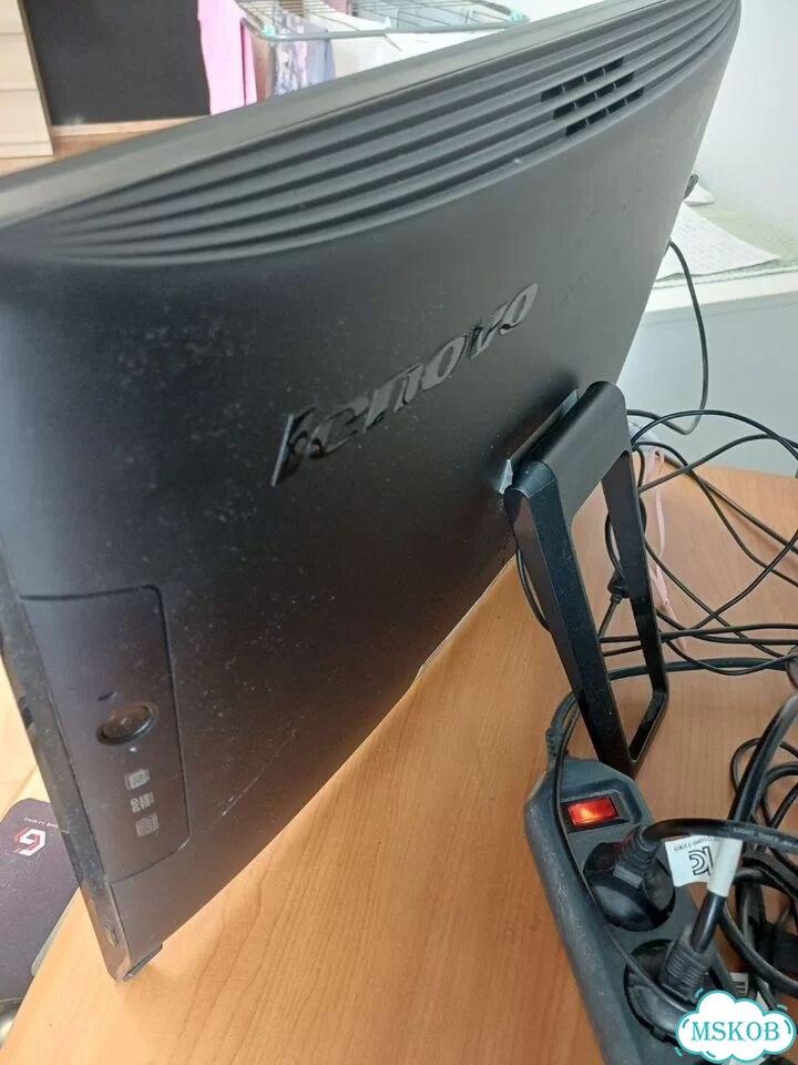 Моноблок lenovo фото 2