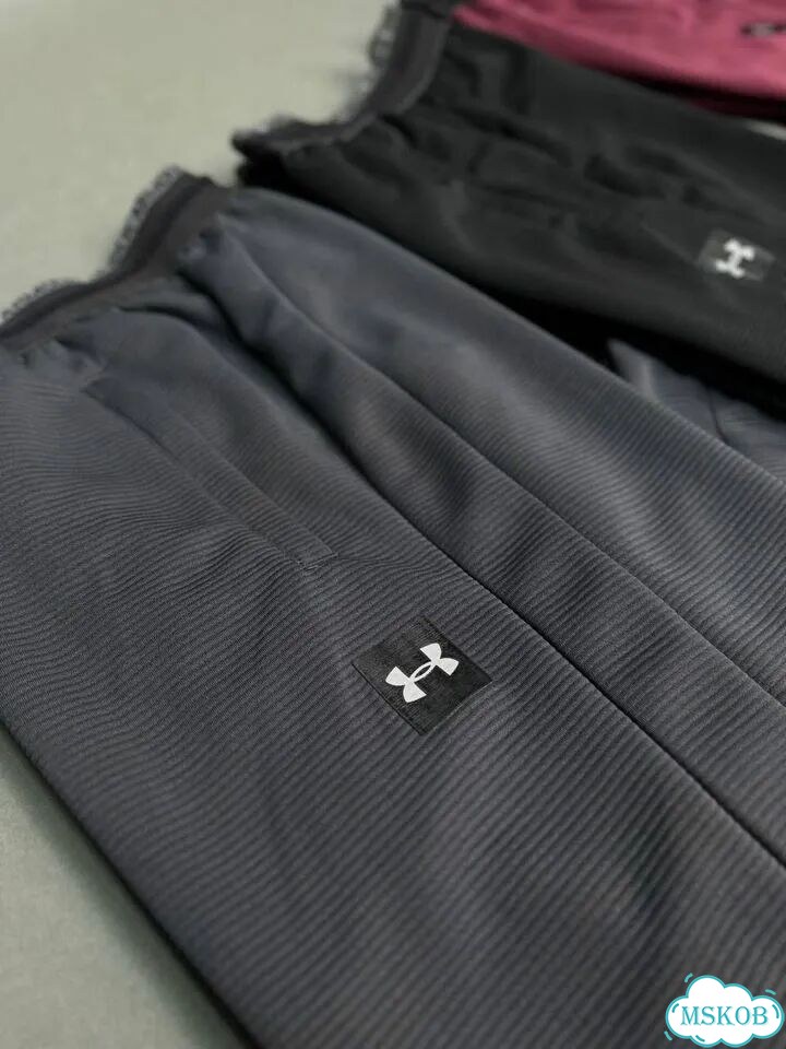 Спортивные штаны under armour фото 4