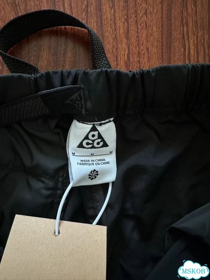 Шорты nike acg фото 4