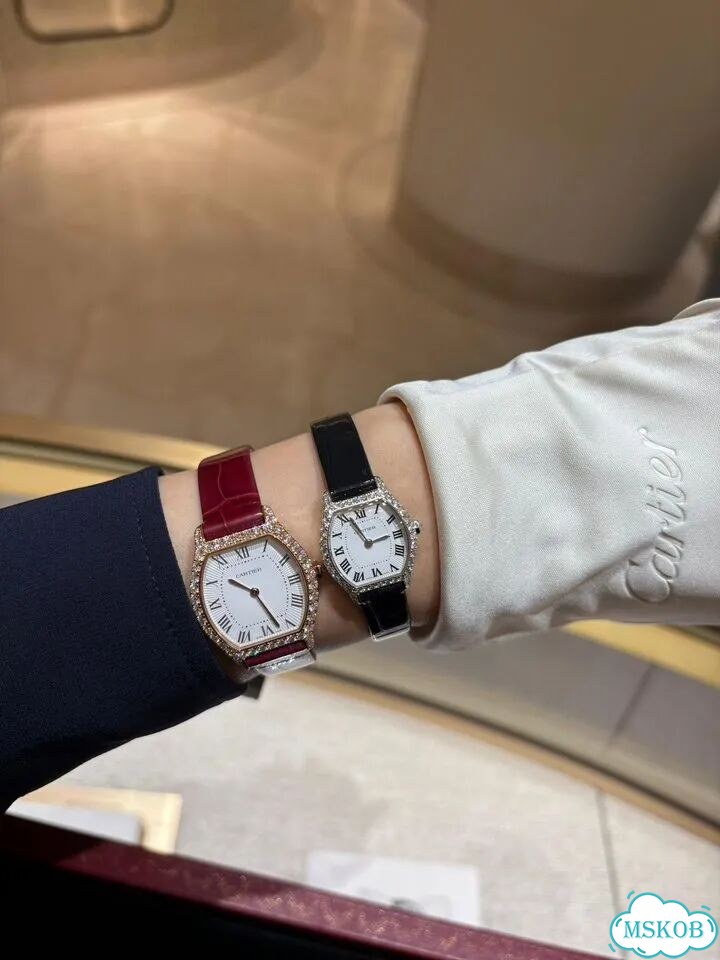 Часы Cartier Оригинал Дубай фото 4