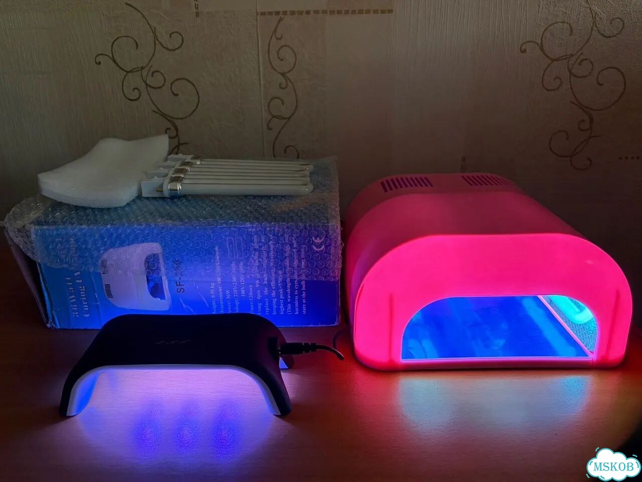 Лампы для маникюра: уф 36W + мини LED + расходники фото 2