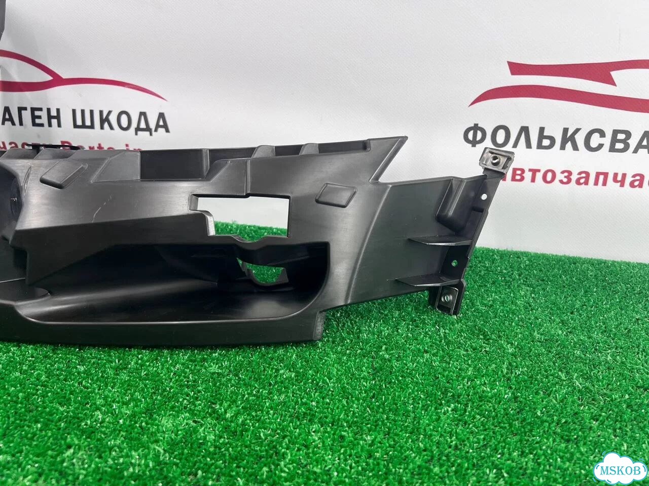 Кронштейн решетки радиатора левый Peugeot Citroen фото 4