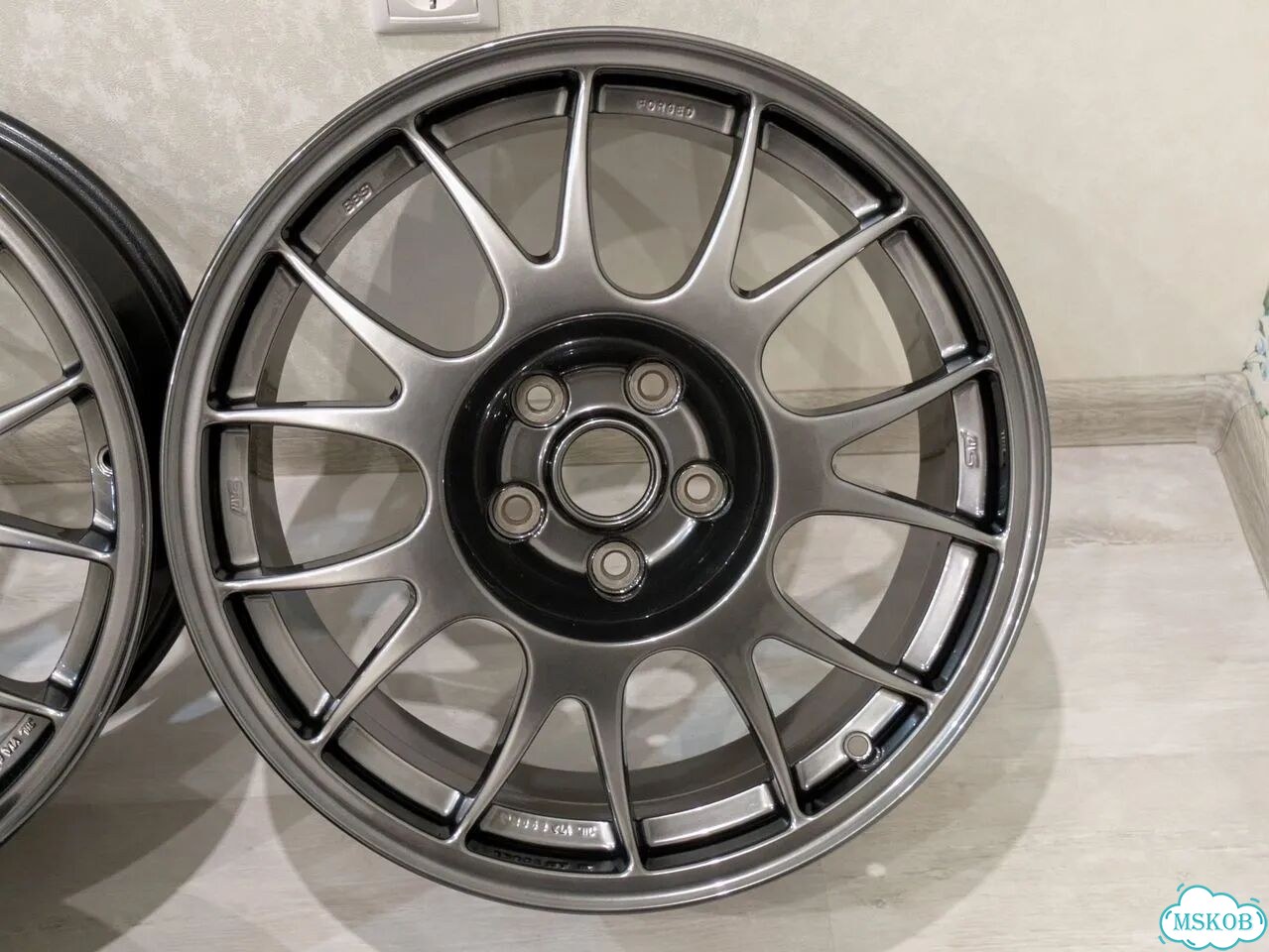 Кованые диски BBS RG 8.5×R18 5×114.3 фото 5