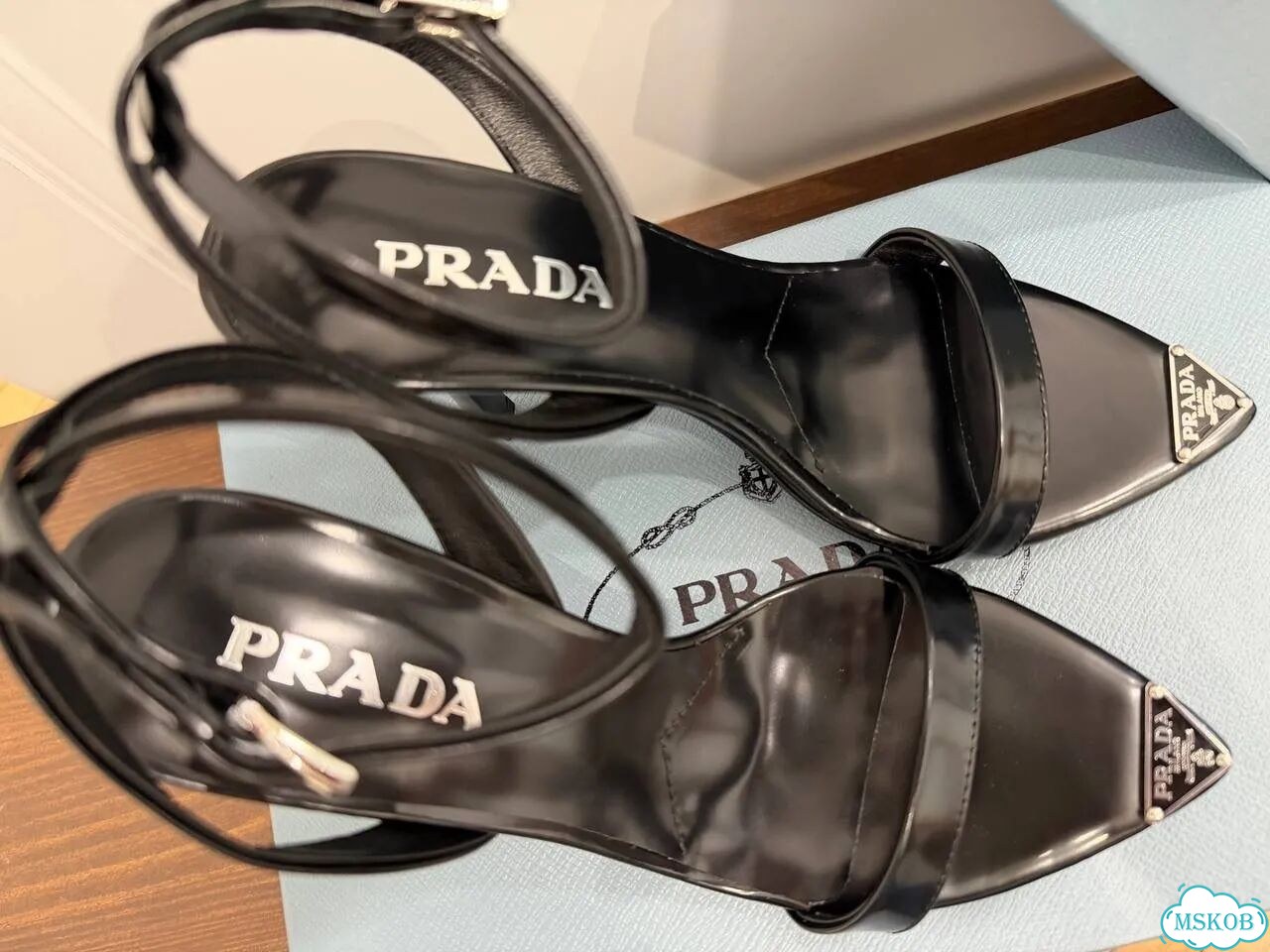 Босоножки Prada в наличии размер 38 40 фото 4