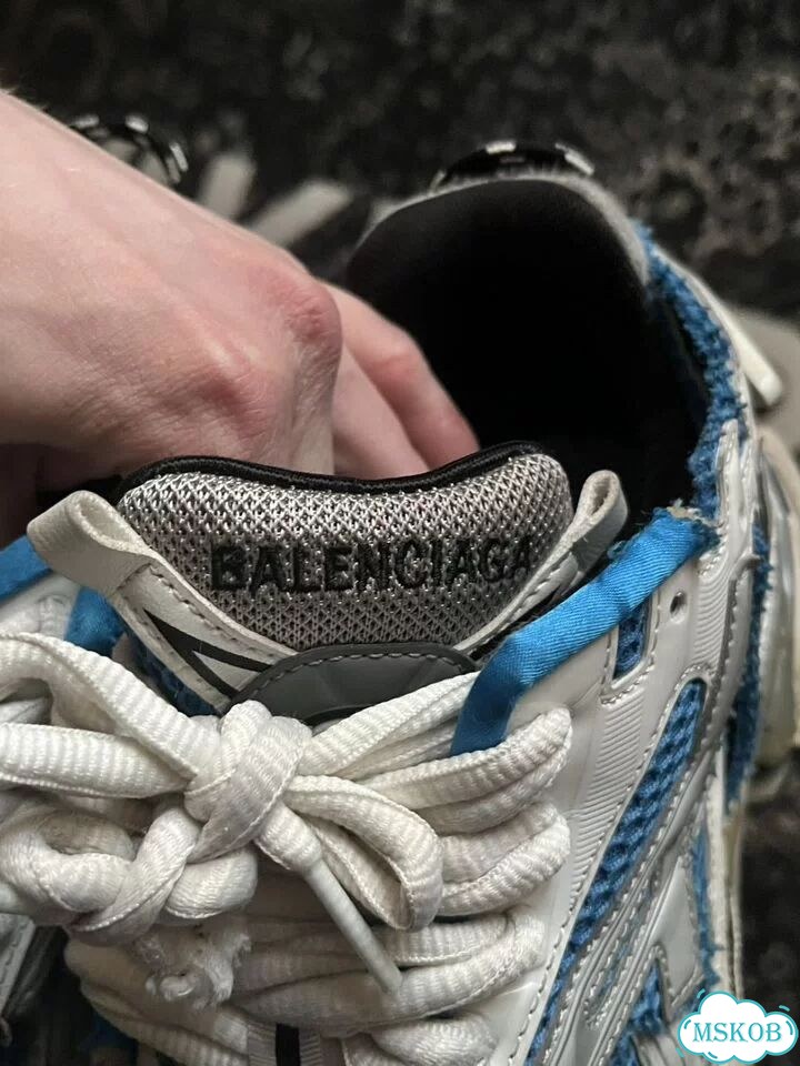 Balenciaga runner white blue фото 3
