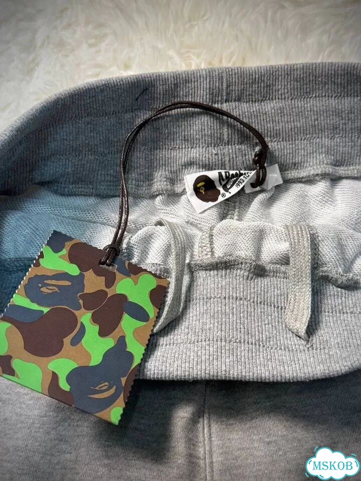 Шорты bape серый фото 4