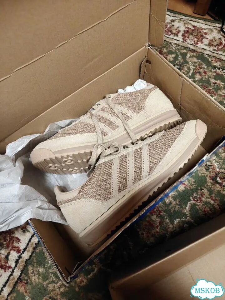 Кроссовки Adidas SL72 RS фото 9