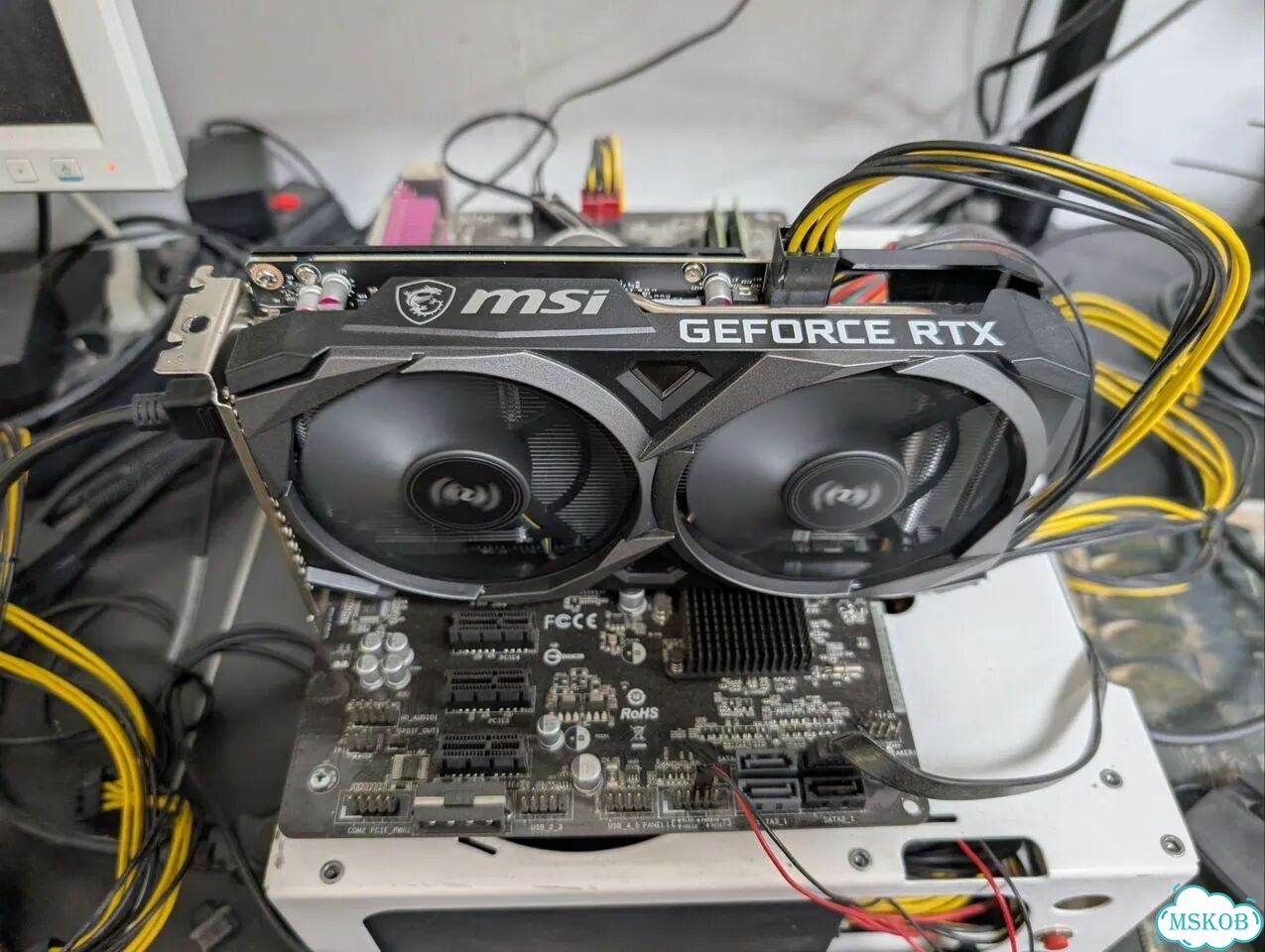 MSI RTX 3050 8Gb Ventus 2X OC фото 5