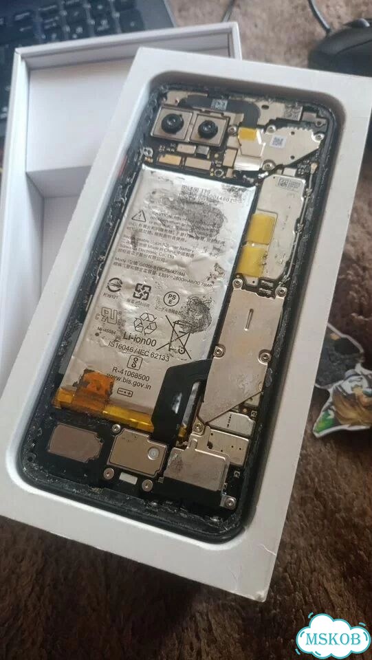 Google Pixel 4, 6/64 ГБ, SIM + eSIM фото 2