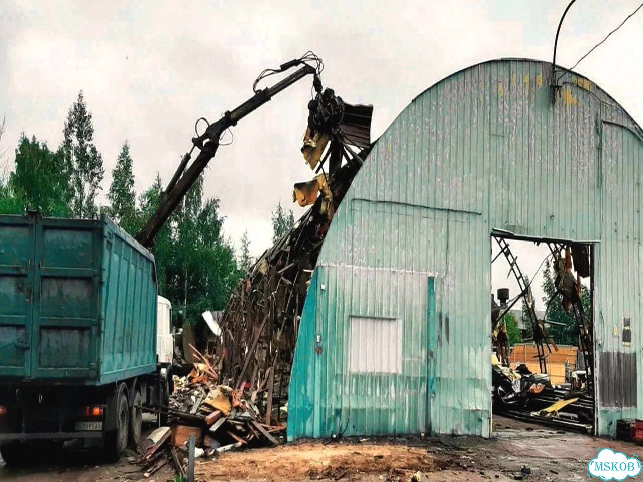Демонтаж ангаров под ключ в Москве фото 4