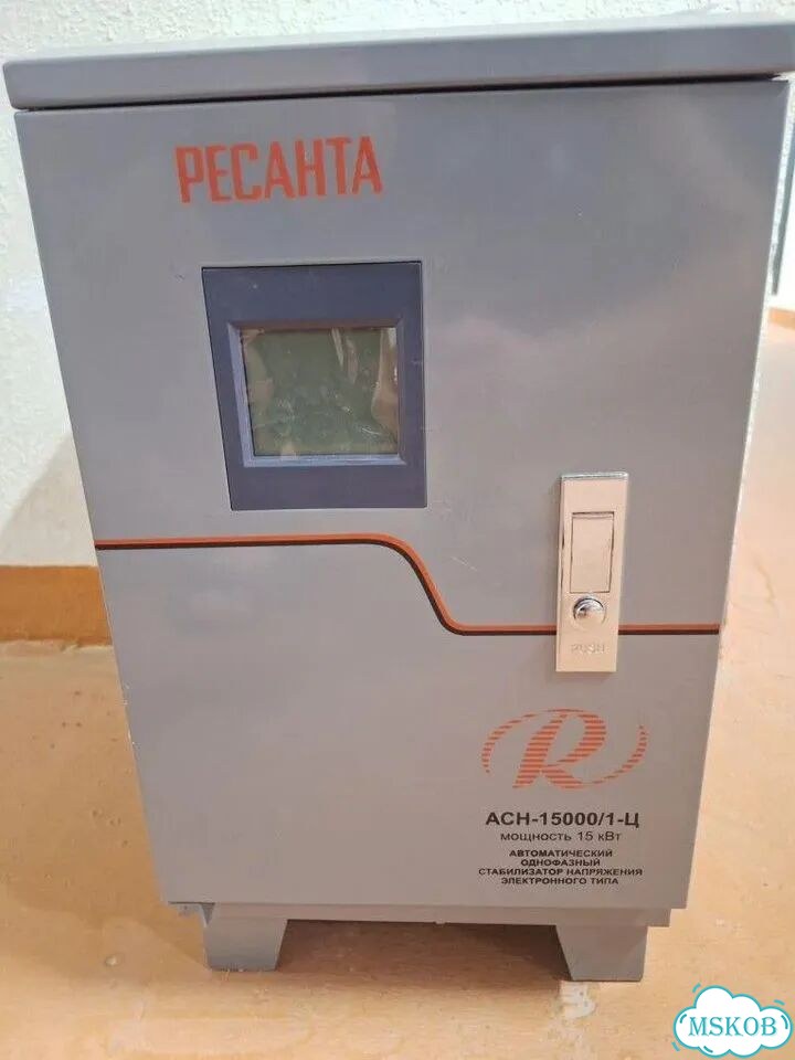 Ресанта асн-15000/1-Ц стабилизатор напряжения фото 1