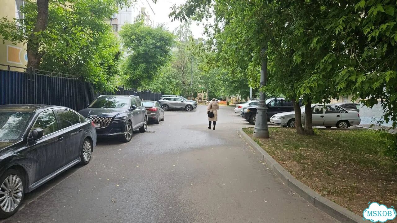 Машиноместо, 10 м² фото 2