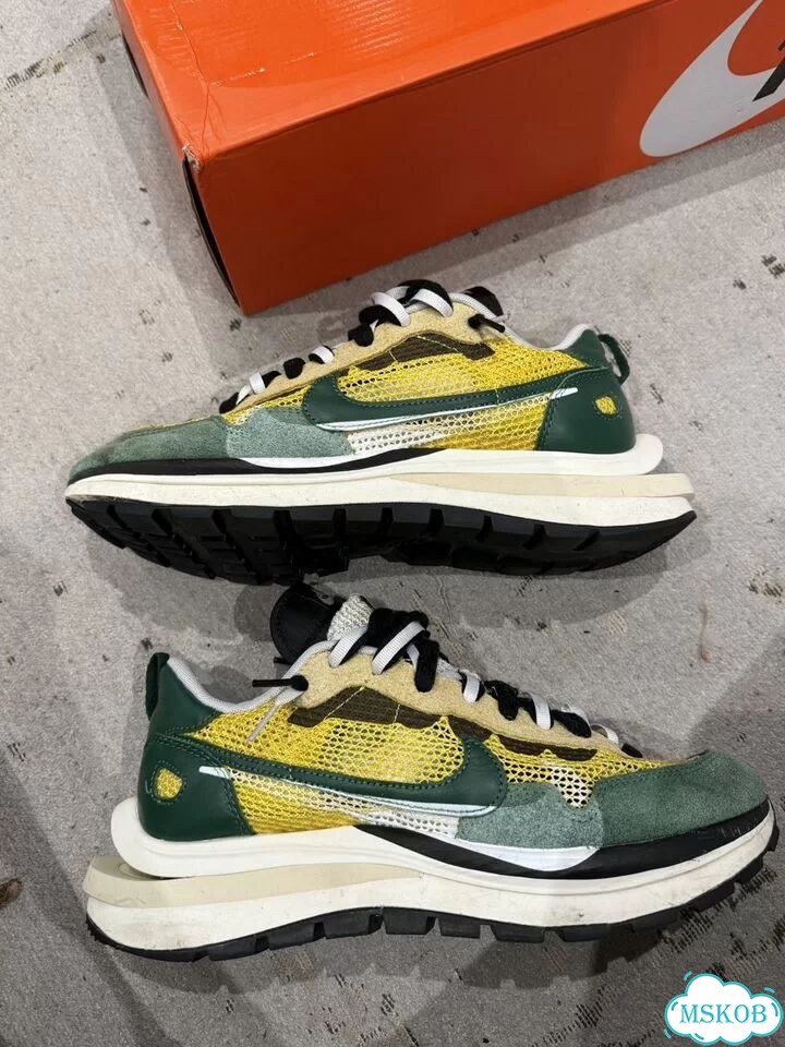 Кроссовки nike sacai x vaporwaffle фото 3