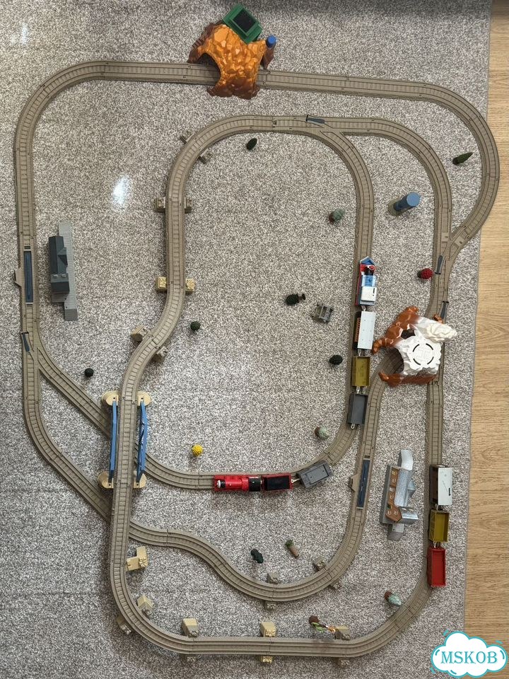 Железная дорога томас Thomas фото 2