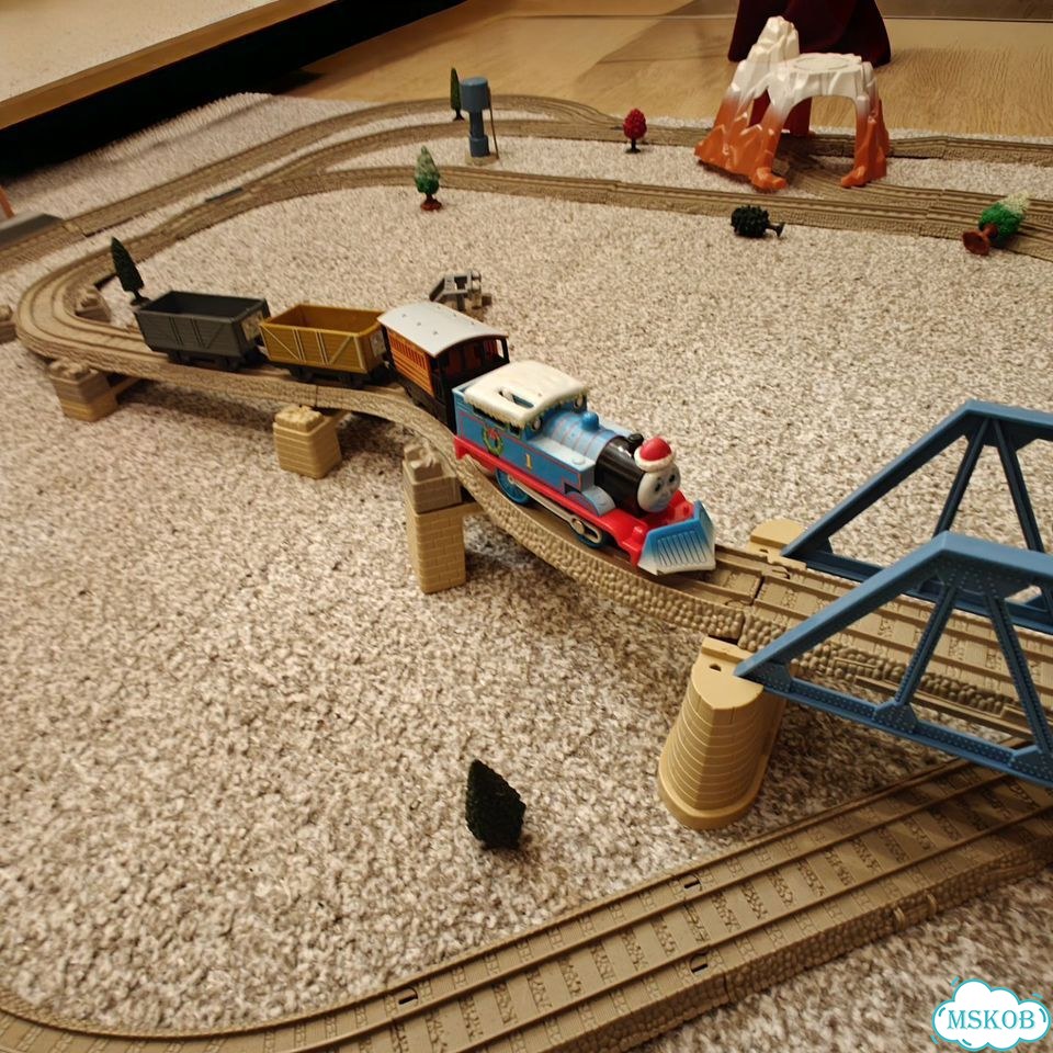 Железная дорога томас Thomas фото 4