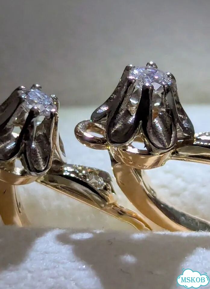 Золотые серьги с бриллиантами. 583. СССР.Тюльпаны фото 5