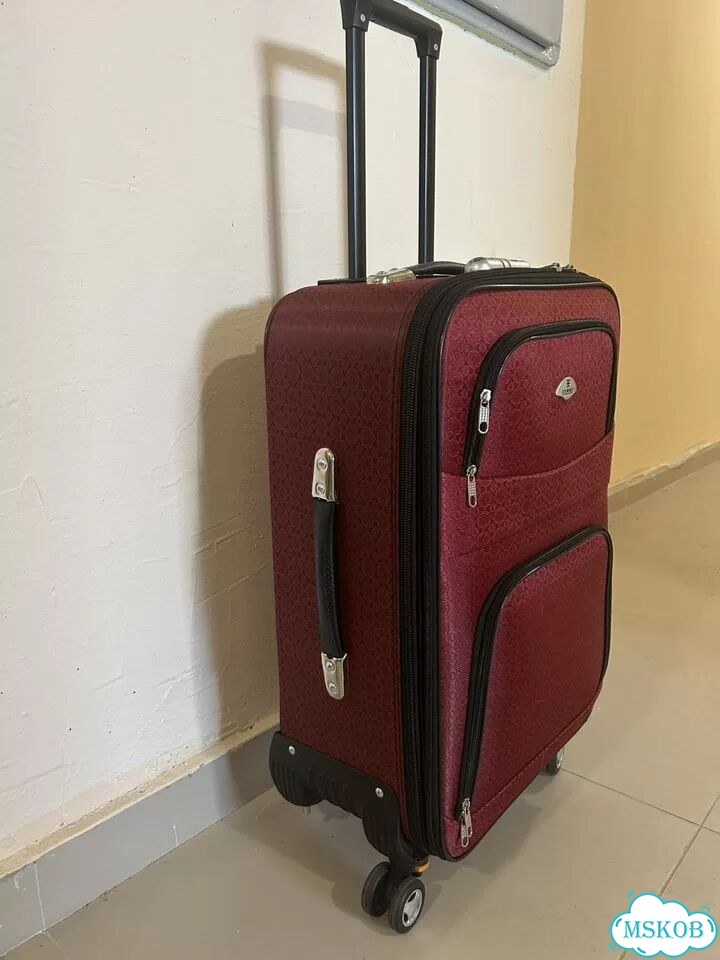 Чемодан бу размер М фото 2