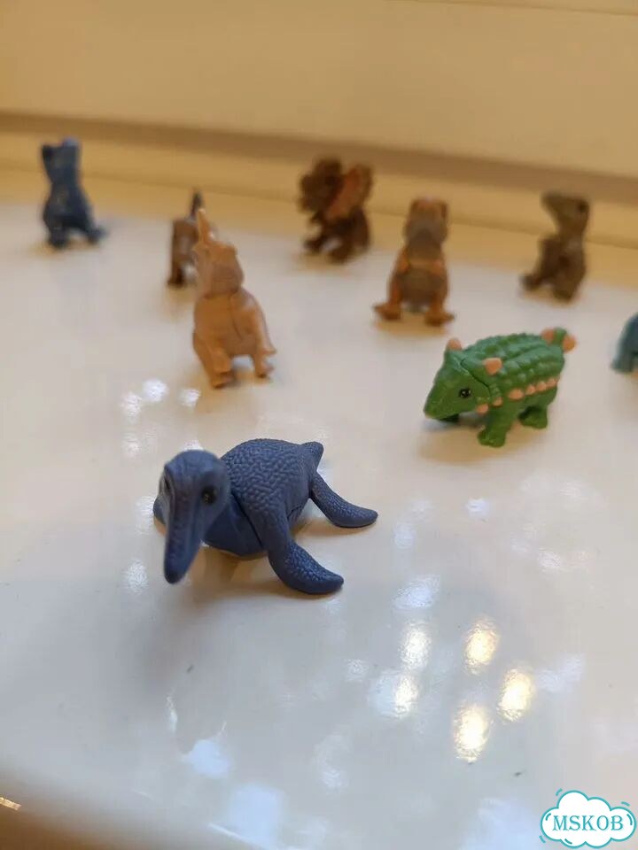 Динозавры игрушки фото 9