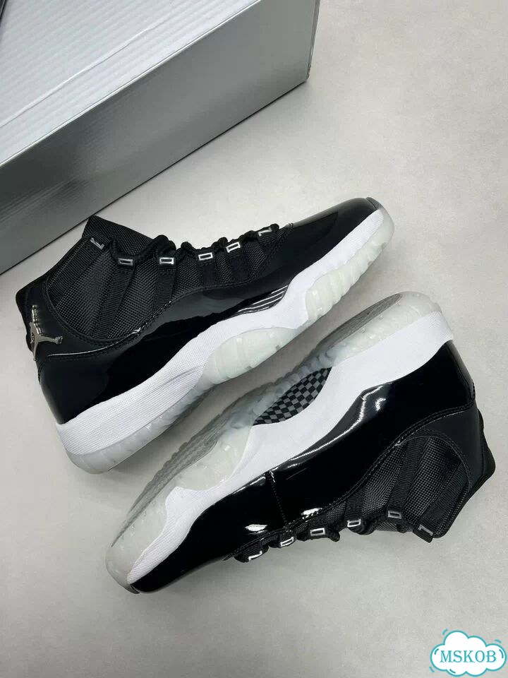 Кроссовки Nike Air Jordan 11 фото 7