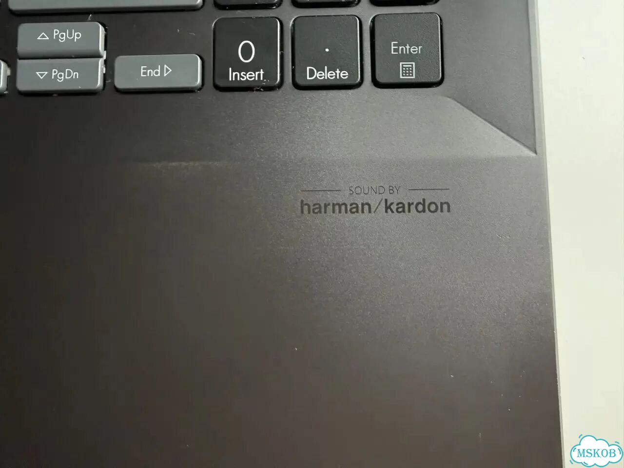 Нутбук Asus Vivobook Pro 16 фото 8