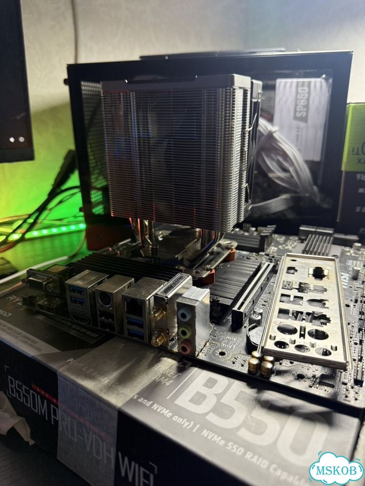 Комплект ryzen 5 5600g / Плата b550 msi / кулер фото 2