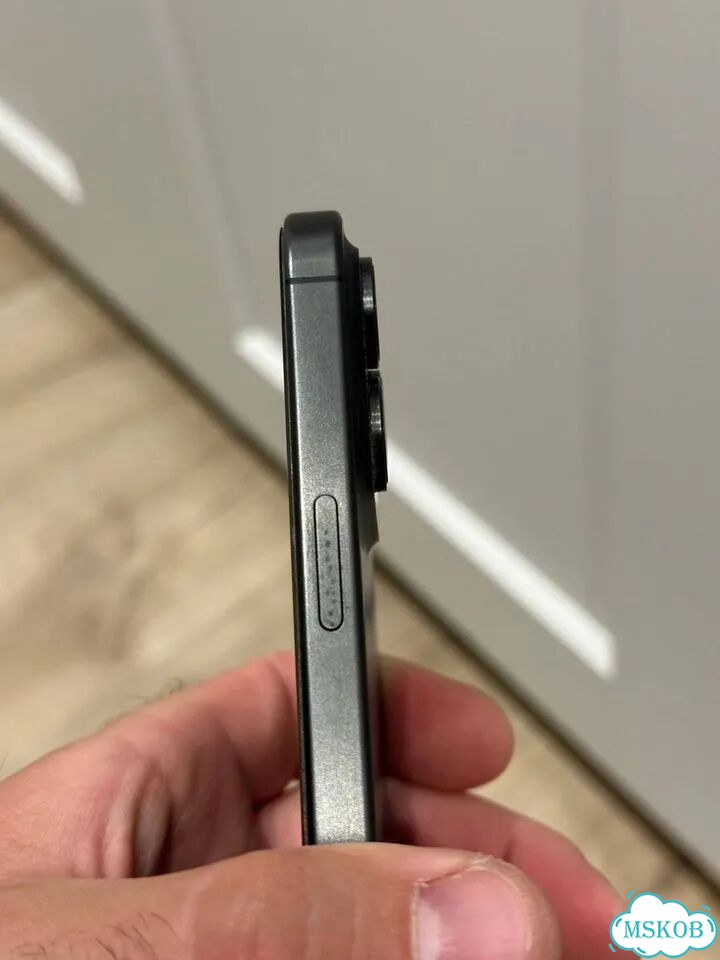 iPhone 15 Pro Max, 256 ГБ, SIM + eSIM фото 6