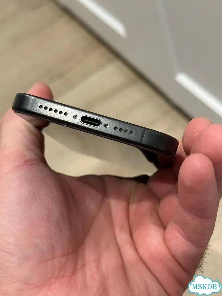 iPhone 15 Pro Max, 256 ГБ, SIM + eSIM фото 7