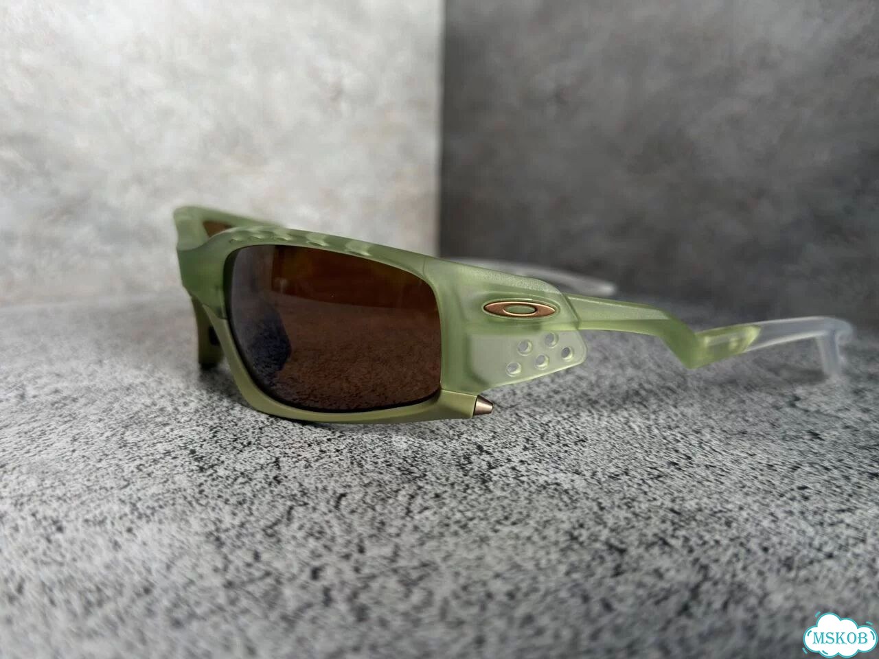 Оригинал Oakley Plantaris Sq Ferm Tungsten фото 1