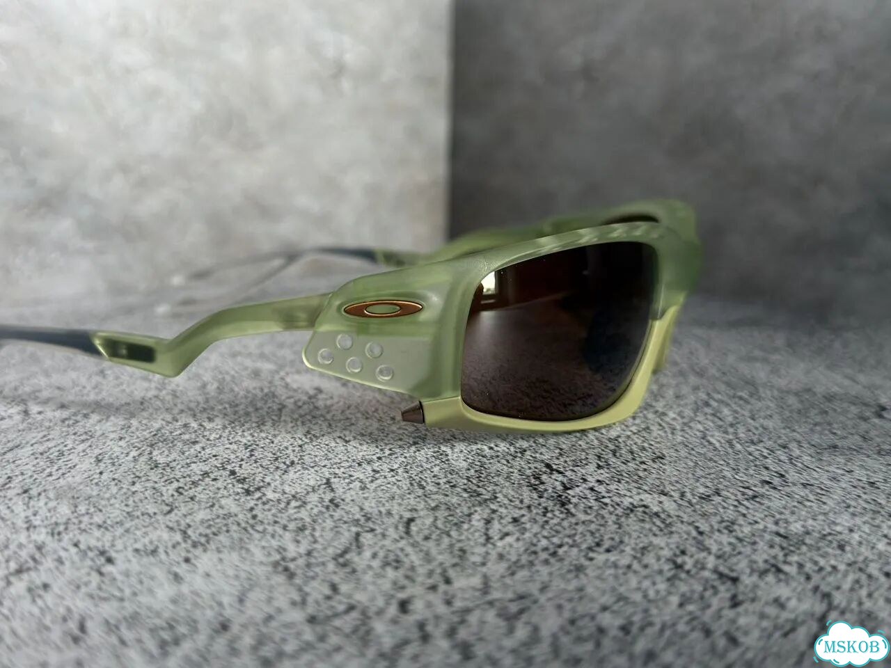 Оригинал Oakley Plantaris Sq Ferm Tungsten фото 3