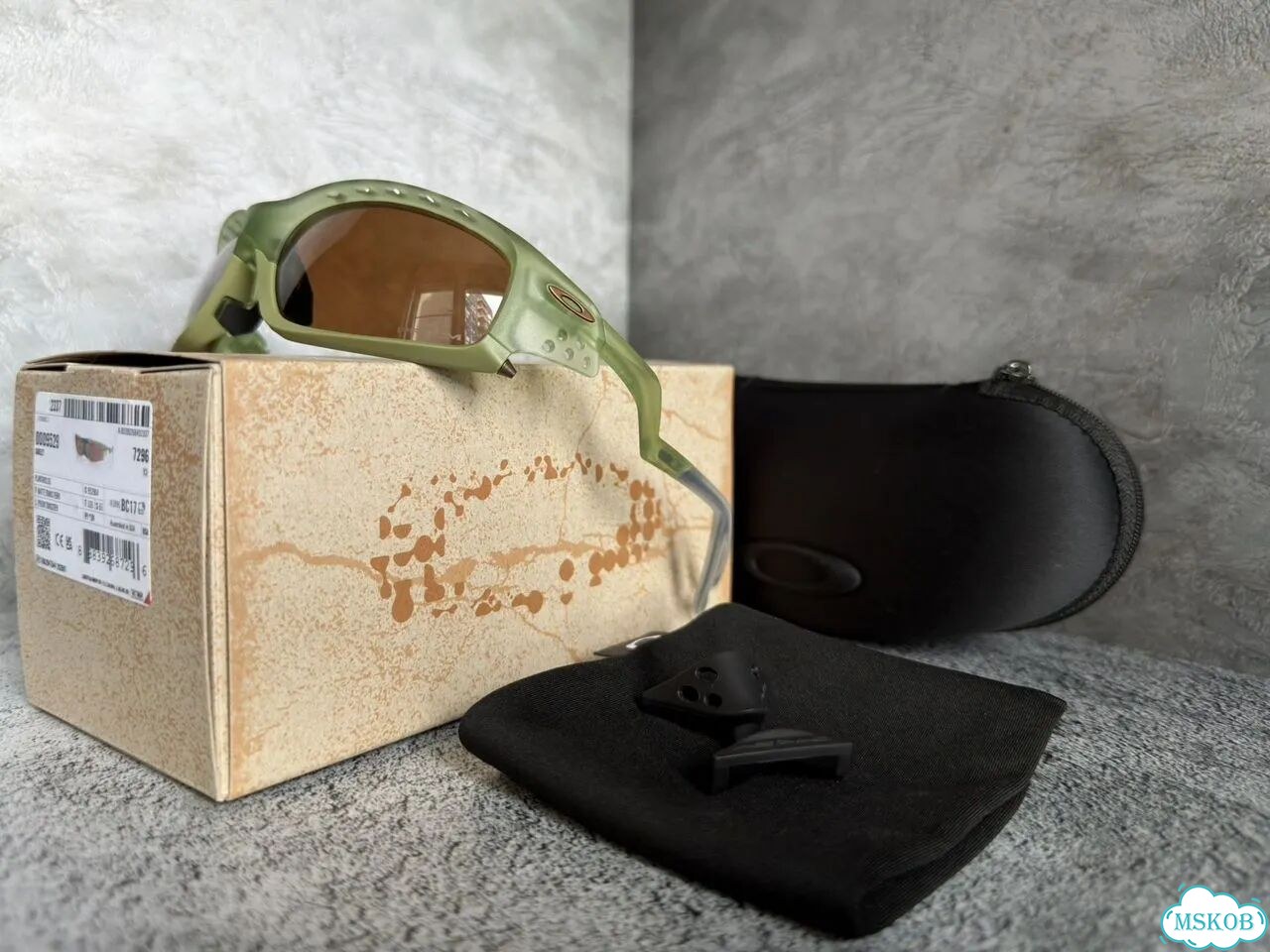 Оригинал Oakley Plantaris Sq Ferm Tungsten фото 8
