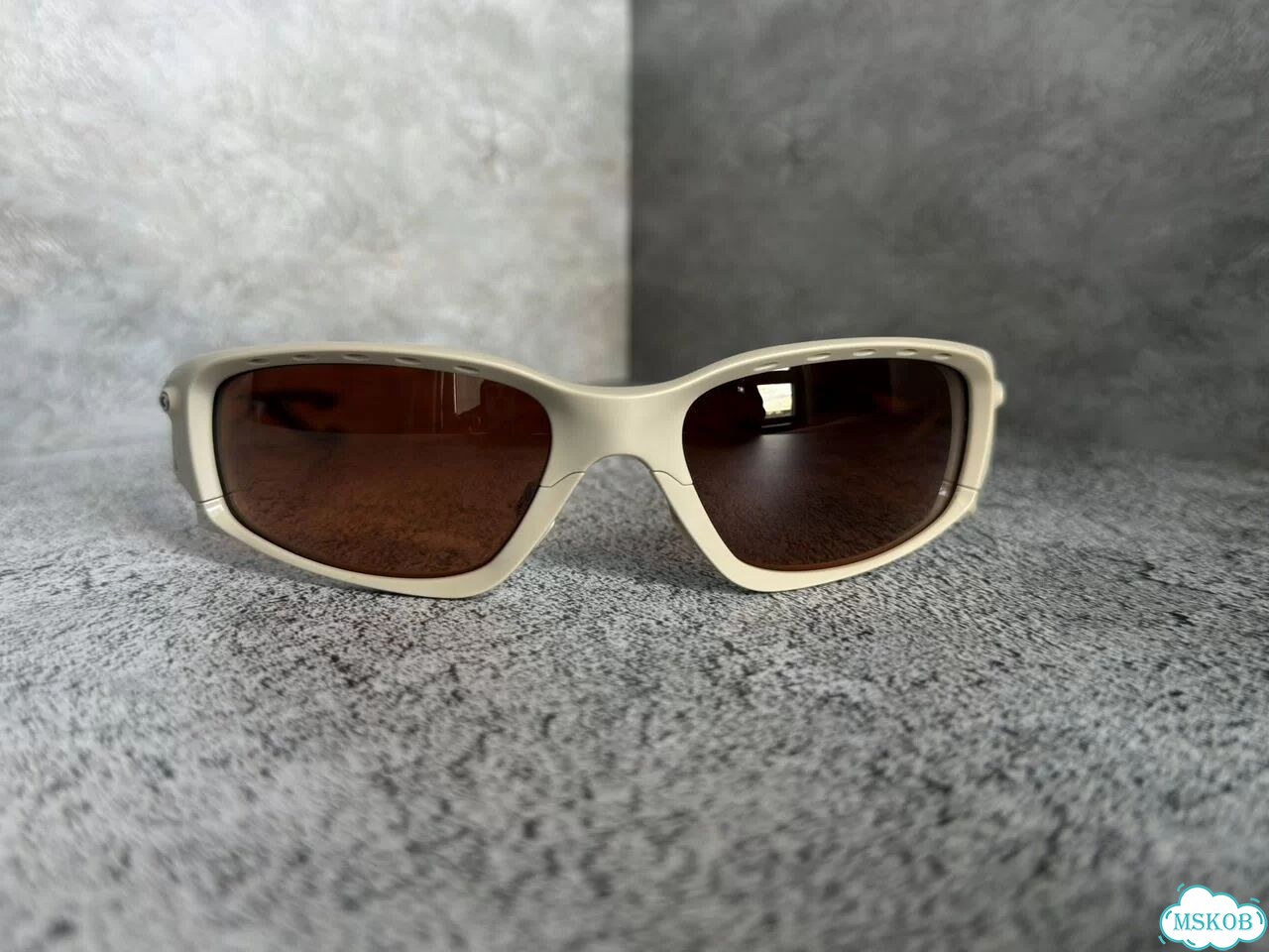Оригинал Oakley Plantaris Sq Matte Sand Brown фото 2