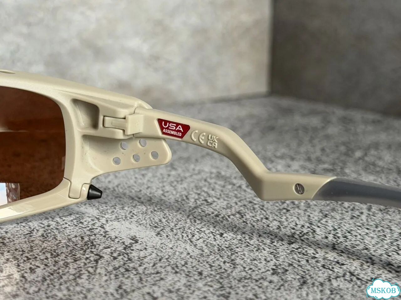 Оригинал Oakley Plantaris Sq Matte Sand Brown фото 5