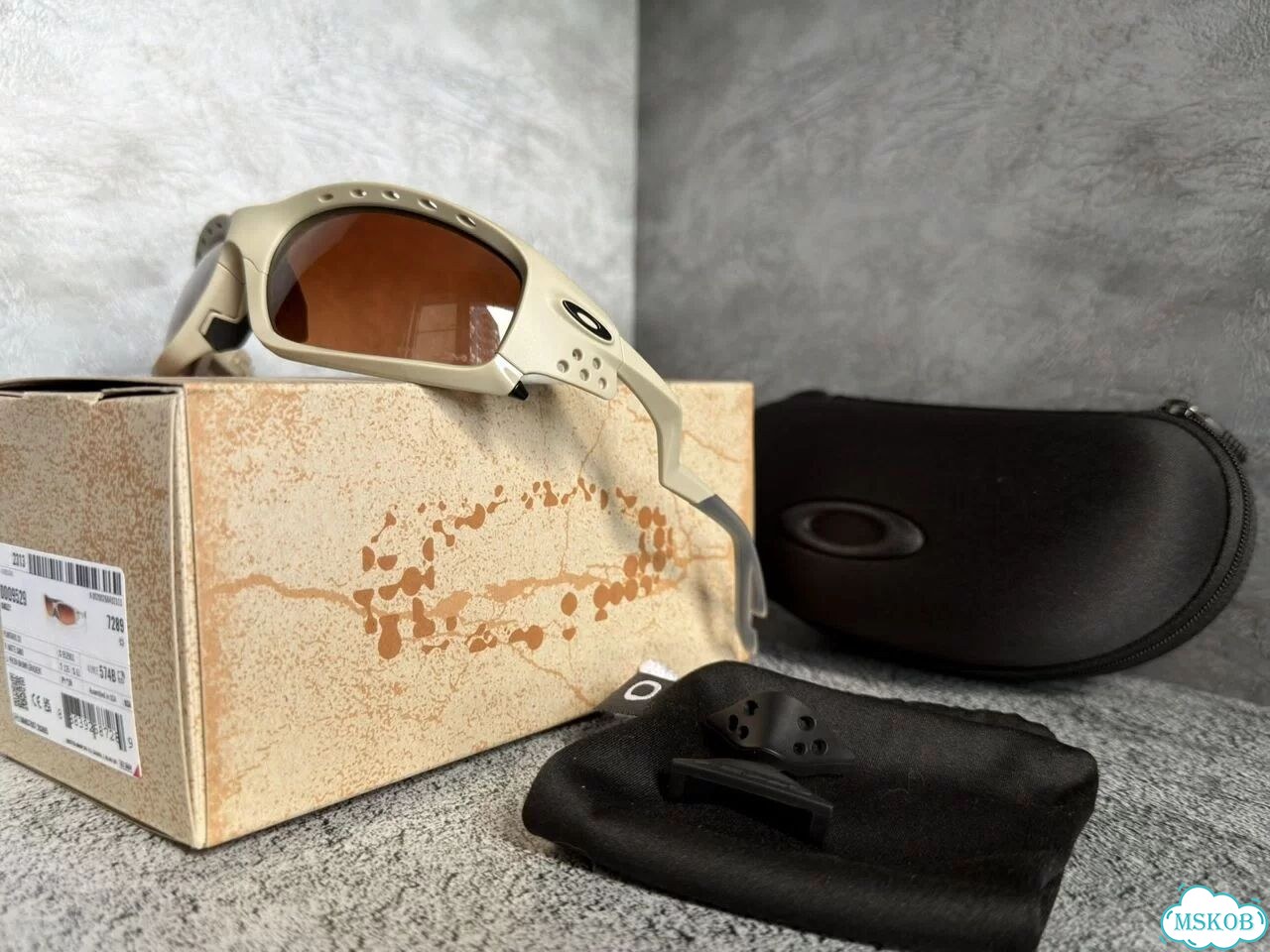 Оригинал Oakley Plantaris Sq Matte Sand Brown фото 8
