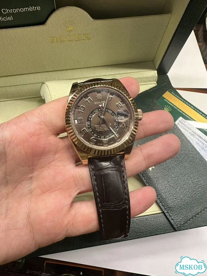Наручные часы Rolex Sky-Dweller фото 3