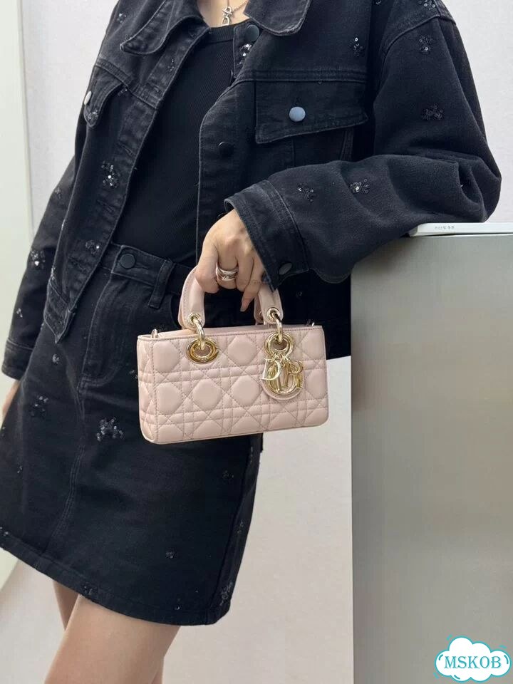 Сумка Dior D-Joy Mini фото 11
