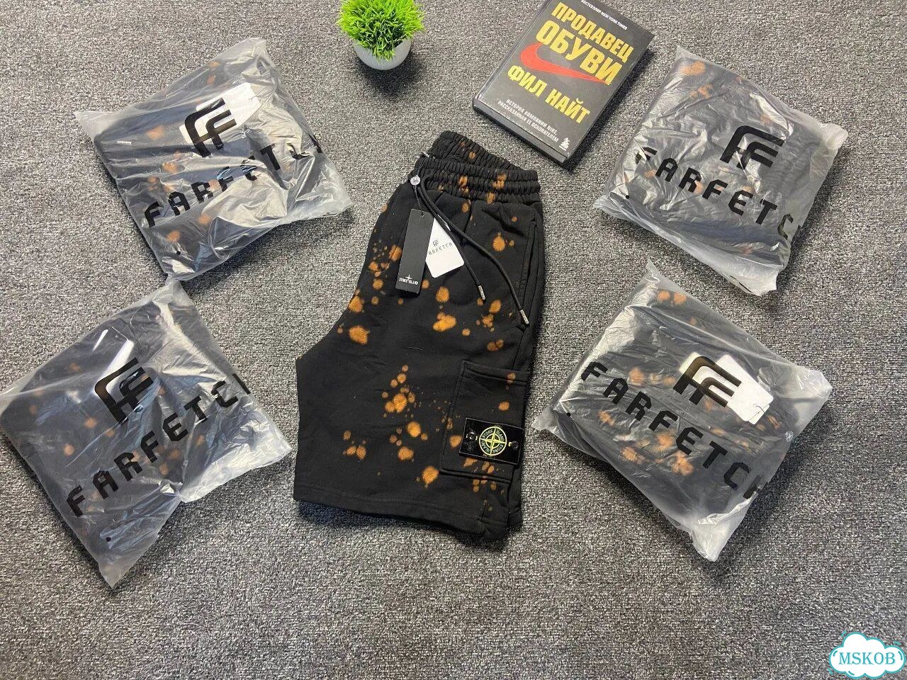 Шорты stone island off dye в наличии фото 3